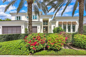 687 Hermitage Cir, Palm Beach Gardens, FL 33410, Sold 05/18/22