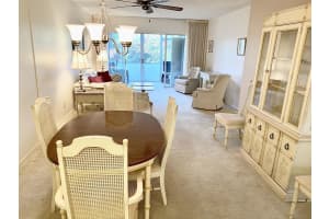 2320 SW 22nd Ave APT 211, Delray Beach, FL 33445, Sold 08/24/22