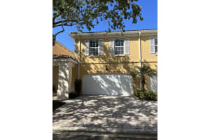 17 Oakleaf Ct, Jupiter, FL 33469, Sold 04/13/22