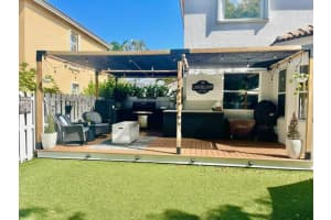 6829 Finamore Cir, Lake Worth, FL 33467, Sold 04/29/22