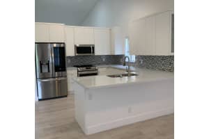 14401 Solitaire Dr, Delray Beach, FL 33446, Sold 04/26/22
