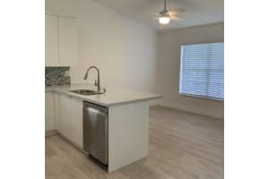 14401 Solitaire Dr, Delray Beach, FL 33446, Sold 04/26/22