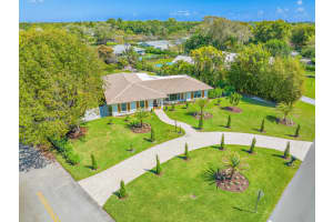 3725 Sherwood Blvd, Delray Beach, FL 33445, Sold 04/26/22