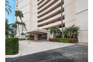 5200 N Flagler Dr APT 701, West Palm Beach, FL 33407, Sold 04/29/22