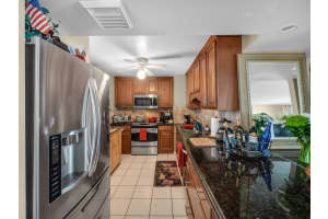 5200 N Flagler Dr APT 701, West Palm Beach, FL 33407, Sold 04/29/22