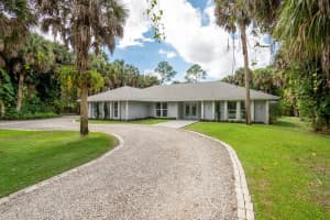 8821 Thousand Pines Cir, West Palm Beach, FL 33411, Sold 04/28/22