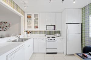 2929 Zorno Way APT 205, Delray Beach, FL 33445, Sold 03/28/22