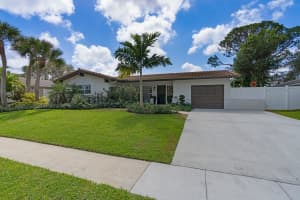 1020 SW 1st St, Boca Raton, FL 33486, Sold 04/20/22