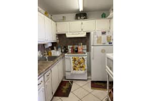 446 Dover C, West Palm Beach, FL 33417, Sold 05/02/22