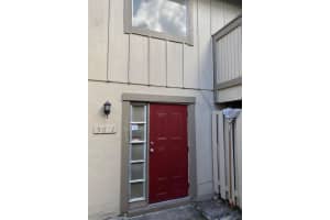 5611 NW 21st St 8 a, Lauderhill, FL 33313, Sold 03/09/22