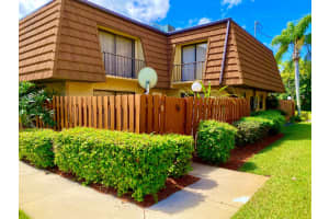 1402 Nebraska Ave #15d, Fort Pierce, FL 34950, Sold 08/19/22