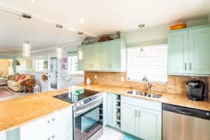 618 Hummingbird Ln, Delray Beach, FL 33445, Sold 05/13/22