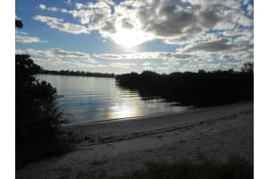 500 Scotia Dr APT 101, Hypoluxo, FL 33462, Sold 05/02/22