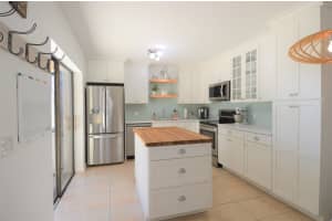 6387 SE Windsong Ln, Stuart, FL 34997, Sold 04/29/22