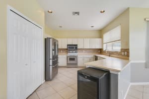 1115 Avondale Ct, West Palm Beach, FL 33409, Sold 05/25/22