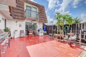 2180 White Pine Cir a, Greenacres, FL 33415, Sold 06/06/22