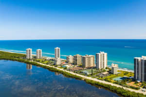 5420 N Ocean Dr APT 1206, Riviera Beach, FL 33404, Sold 05/04/22