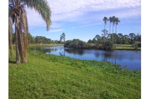 3322 Cynthia Ln APT 209, Lake Worth, FL 33461, Sold 05/20/22