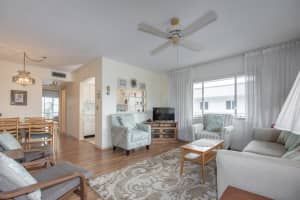 3322 Cynthia Ln APT 209, Lake Worth, FL 33461, Sold 05/20/22