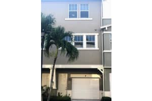 770 Millbrae Ct UNIT 4, West Palm Beach, FL 33401, Sold 05/16/22