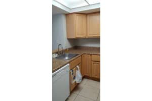 1548 SE Royal Green Cir #105, Port St. Lucie, FL 34952, Sold 04/29/22