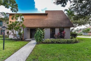 401 Sandtree Dr, Palm Beach Gardens, FL 33403, Sold 04/21/22