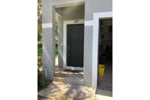 3117 Grandiflora Dr, Lake Worth, FL 33467, Sold 04/29/22