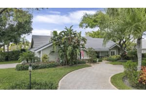 18660 SE River Ridge Rd, Tequesta, FL 33469, Sold 07/15/22