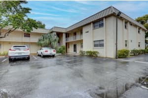 10821 N Military Trl APT 22, Palm Beach Gardens, FL 33410, Sold 05/18/22