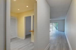 10821 N Military Trl APT 22, Palm Beach Gardens, FL 33410, Sold 05/18/22