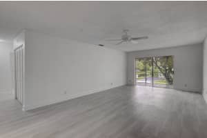 10821 N Military Trl APT 22, Palm Beach Gardens, FL 33410, Sold 05/18/22