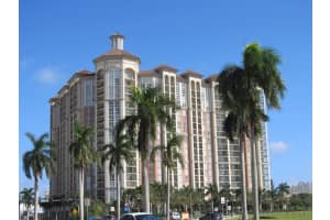550 Okeechobee Blvd APT 1520, West Palm Beach, FL 33401, Sold 06/03/22