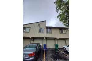 5616 NW 21st St 30 e, Lauderhill, FL 33313, Sold 04/25/22