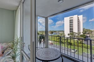 336 Golfview Rd APT 508, North Palm Beach, FL 33408, Sold 05/02/22