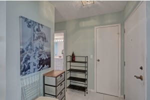 336 Golfview Rd APT 508, North Palm Beach, FL 33408, Sold 05/02/22