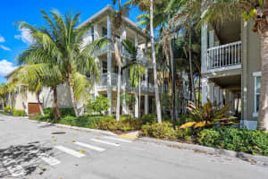 121 East Coda Circle, Delray Beach, FL 33444, Sold 04/27/22