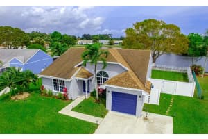 8654 Spring Valley Dr, Boynton Beach, FL 33472, Sold 04/26/22