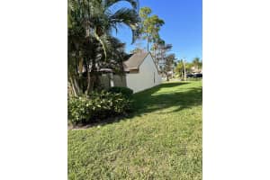 280 Wood Dale Dr, Wellington, FL 33414, Sold 04/22/22