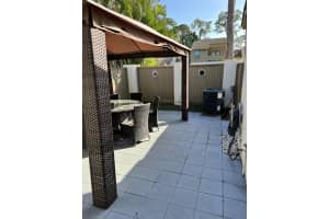 280 Wood Dale Dr, Wellington, FL 33414, Sold 04/22/22