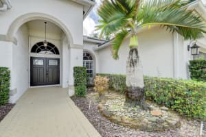 11290 Edgewater Cir, Wellington, FL 33414, Sold 04/21/22