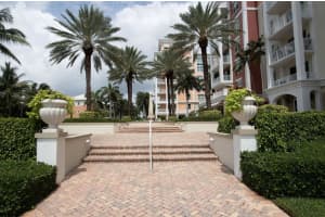 804 E Windward Way APT 304, Lantana, FL 33462, Sold 04/20/22