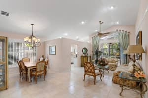 6104 Rossmoor Lakes Ct, Boynton Beach, FL 33437, Sold 05/16/22