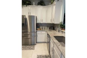 757 Hampton Woods Ln SW, Vero Beach, FL 32962, Sold 05/10/22