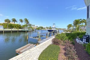 129 Queen Catherina Ct, Fort Pierce, FL 34949, Sold 05/12/22
