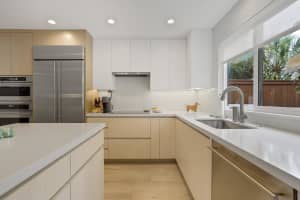 200 S Ocean Blvd b 125, Delray Beach, FL 33483, Sold 04/22/22