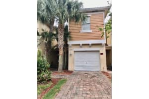 879 Pipers Cay Dr, West Palm Beach, FL 33415, Sold 05/05/22