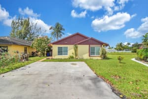 5469 Bonky Ct, West Palm Beach, FL 33415, Sold 05/17/22