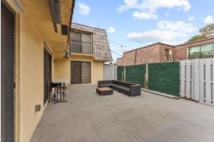 962 Springdale Cir, Palm Springs, FL 33461, Sold 05/09/22