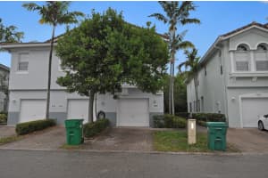 3217 Laurel Ridge Cir, Riviera Beach, FL 33404, Sold 05/31/22