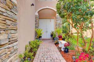 1098 NW Leonardo Cir, Port St. Lucie, FL 34986, Sold 04/18/22